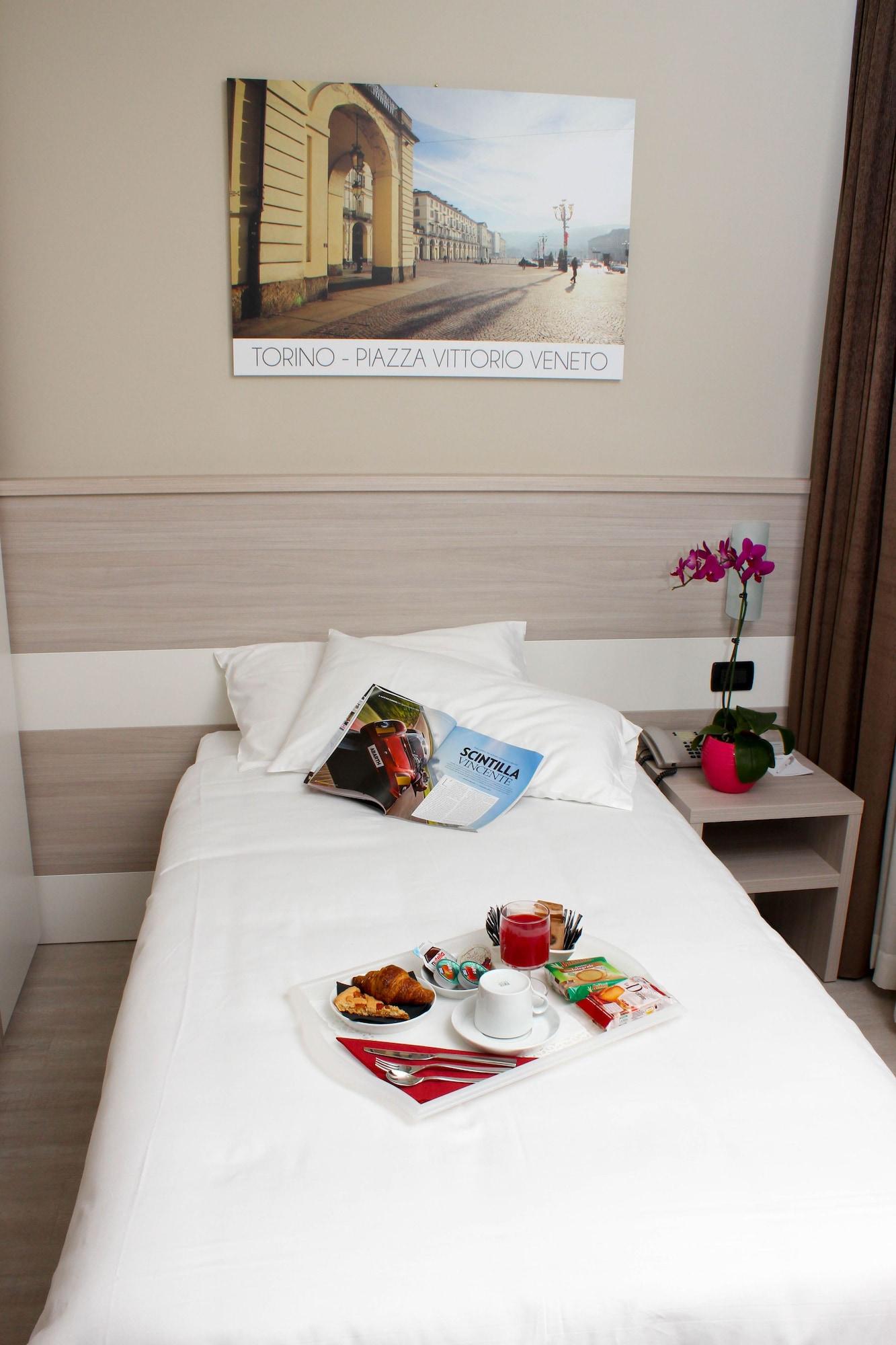 Best Quality Hotel La Darsena Moncalieri Eksteriør billede