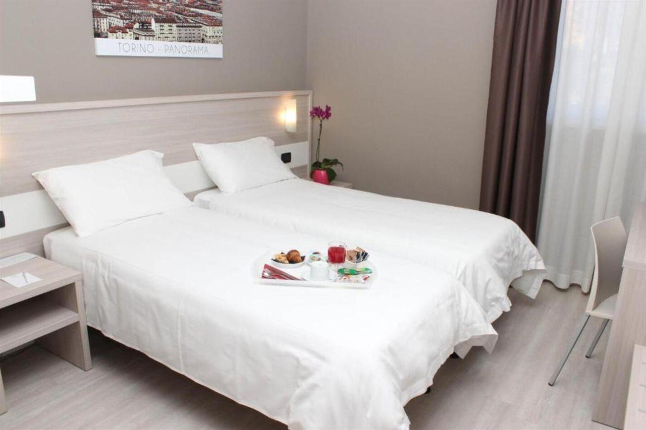 Best Quality Hotel La Darsena Moncalieri Eksteriør billede
