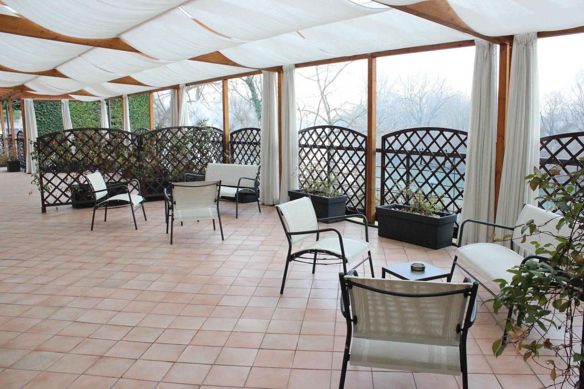 Best Quality Hotel La Darsena Moncalieri Eksteriør billede